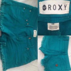 5/$30 Like New Roxy Teal/Green/Blue jean shorts